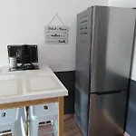 Apartment T2 Avec Piscine A 100 M De La