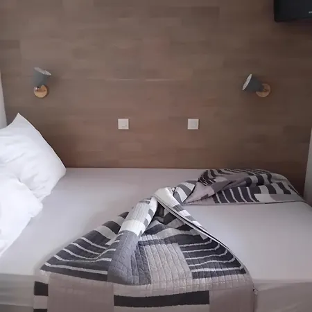 Apartment T2 Avec Piscine A 100 M De La Six-Fours-les-Plages